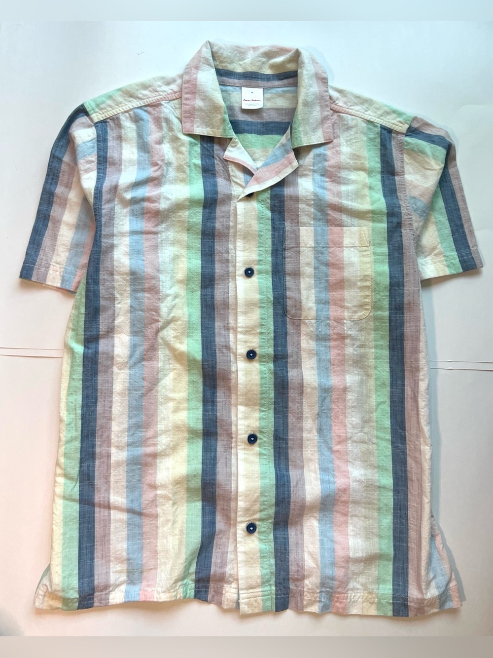 Hanna Andersson Men's Pastel Stripe Short-Sleeve Button-Down Shirt Multicolor M
